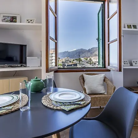 Eden Oceanfront Hideaway Apartment